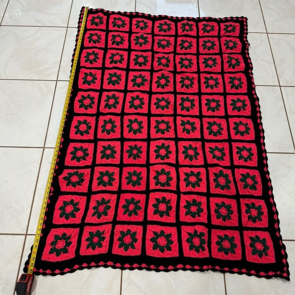 Vintage Handmade Crochet Afghan Throw Blanket Floral Retro 67 X 48 Red